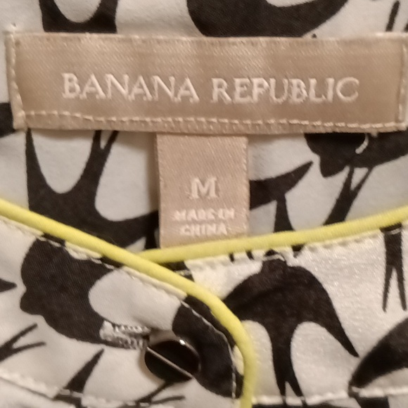 Banana Republic Tops - FINAL PRICE BANANA REPUBLIC black/white & neon green l/s blouse w bird designs M